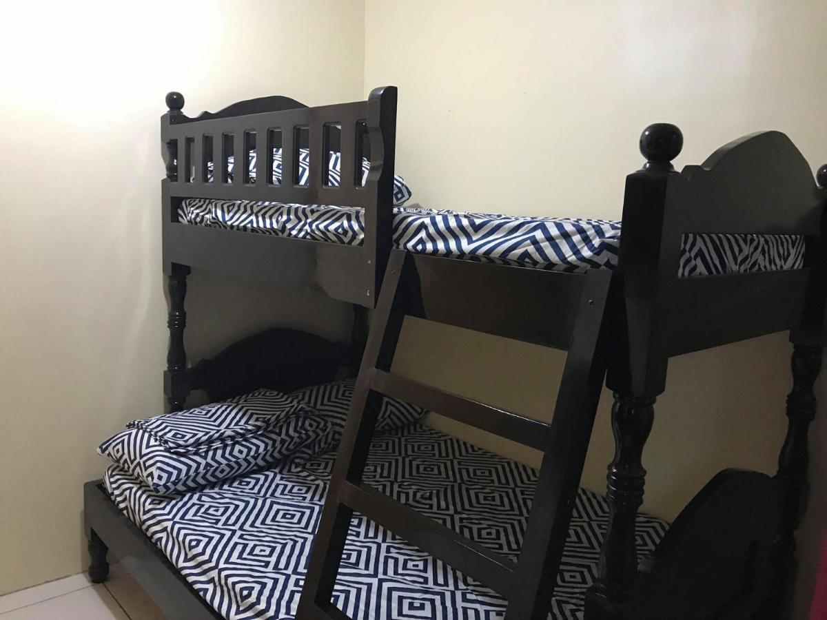 فندق Rv3 Transient House آنغلوس المظهر الخارجي الصورة